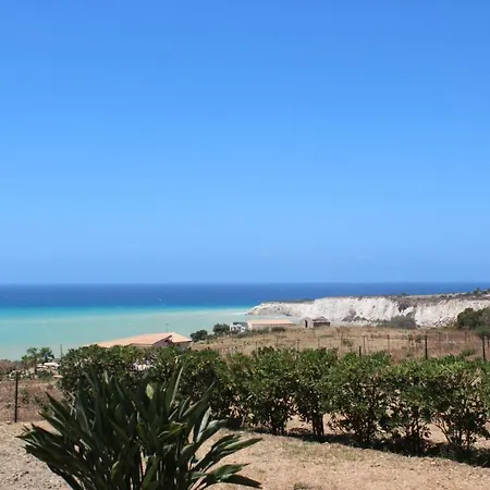 Bed & Breakfast L'eden Di Capo Bianco