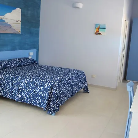 L'eden Di Capo Bianco