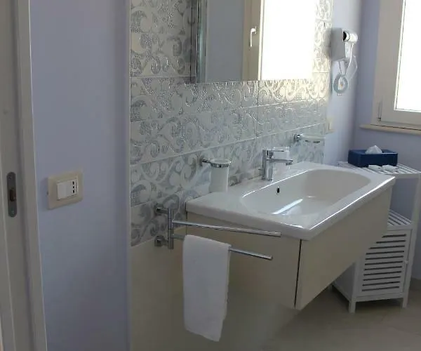 L'eden Di Capo Bianco Bed and breakfast Montallegro